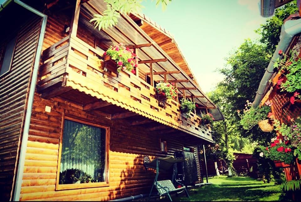 Casa Bunicii 호텔 Costeşti 외부 사진